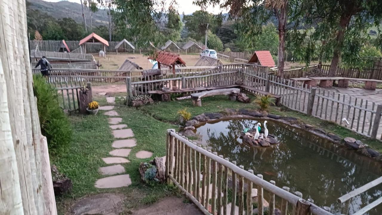 Chales E Camping Do Robinho 1 São Tomé das Letras 外观 照片